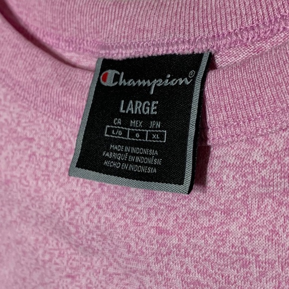 NEW WITH TAGS Champion Crop Top - Picture 4 of 4